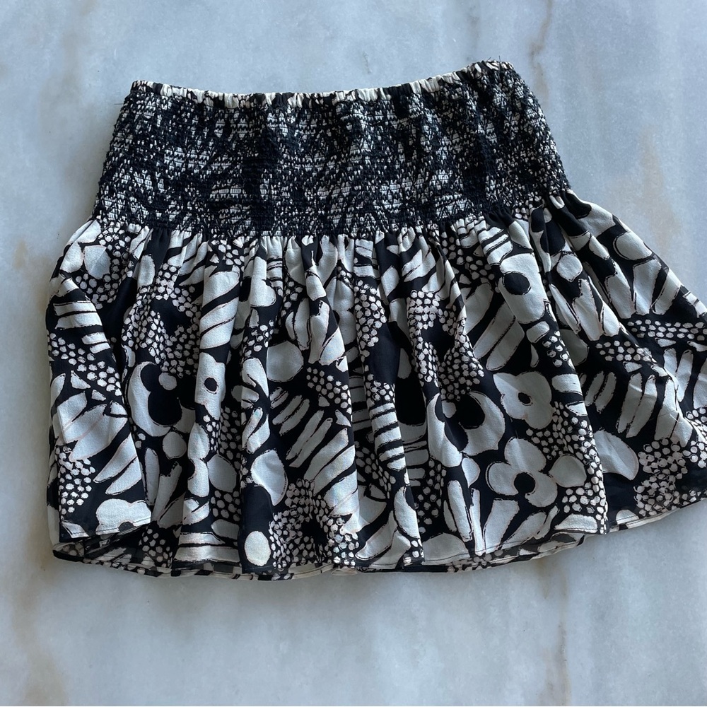 Club Monaco Skirt size S